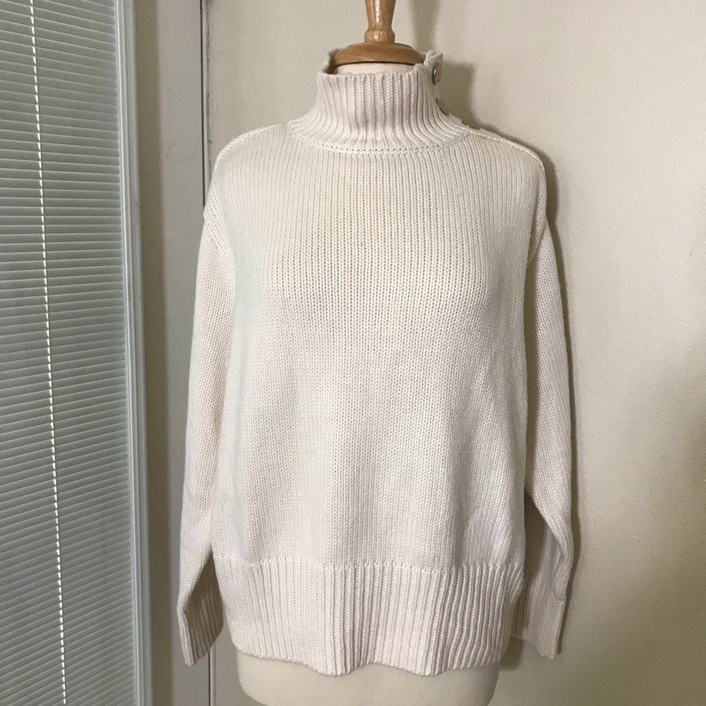 Zara knit turtleneck Sz M sweater